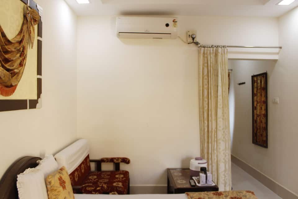 Hotel Neeraj